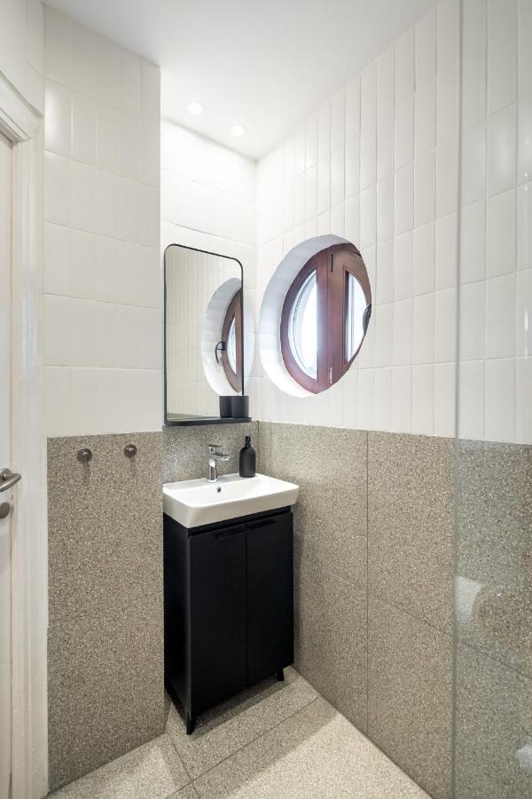 Cismigiu Serenity: 1Br Flat With Scenic Balcony Bucareste Exterior foto