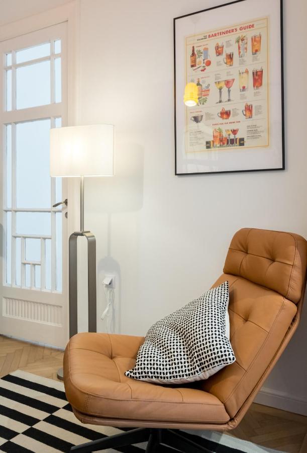 Cismigiu Serenity: 1Br Flat With Scenic Balcony Bucareste Exterior foto