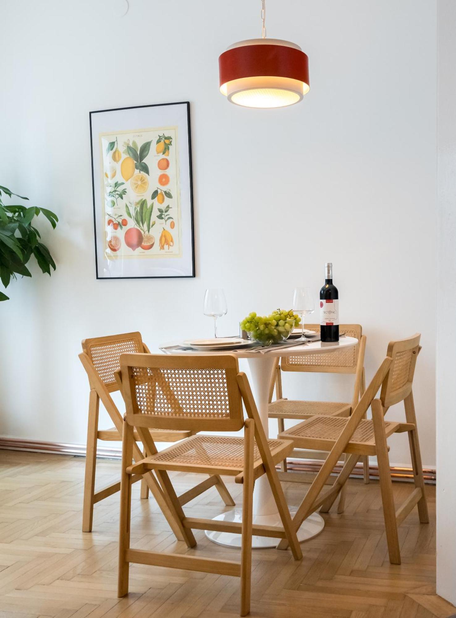 Cismigiu Serenity: 1Br Flat With Scenic Balcony Bucareste Exterior foto